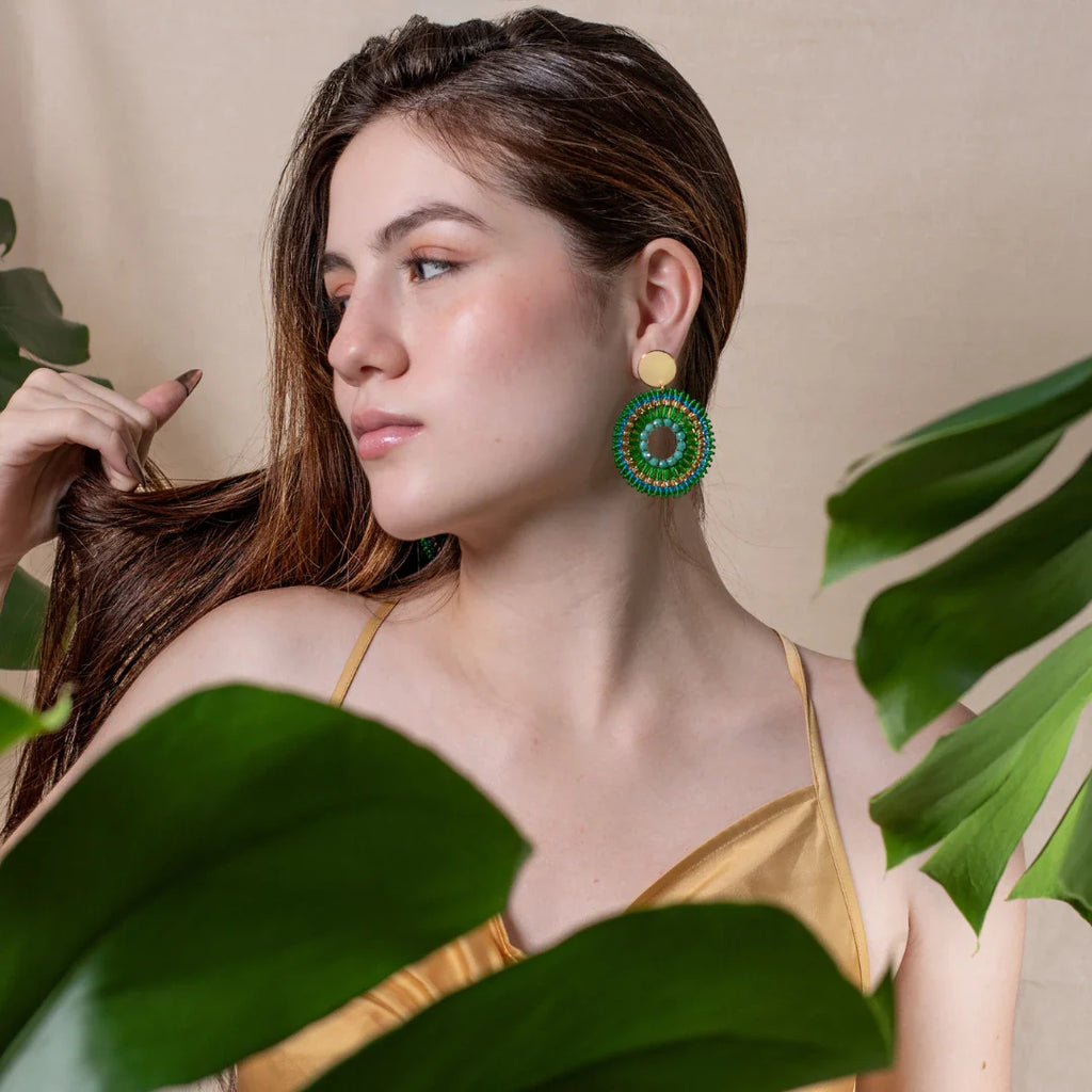 Arete amanecer verde y turquesa